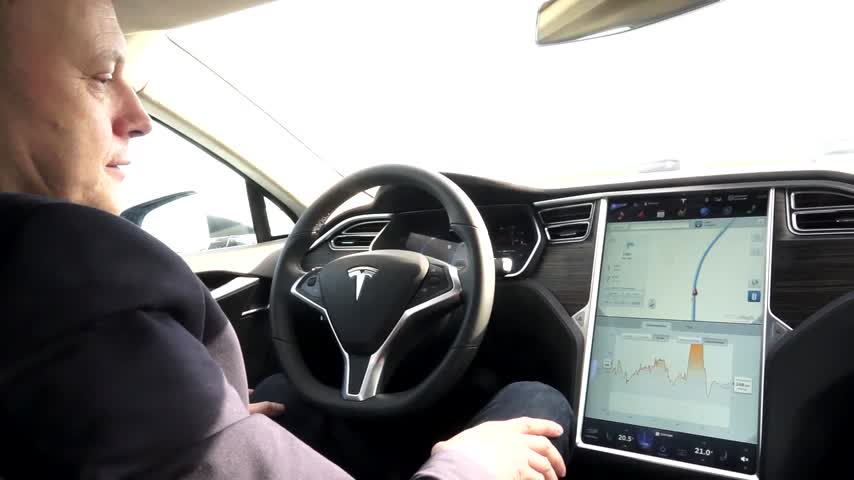 Przyszłość jest dzisiaj - TESLA Przyszłość jest dzisiaj - TESLA