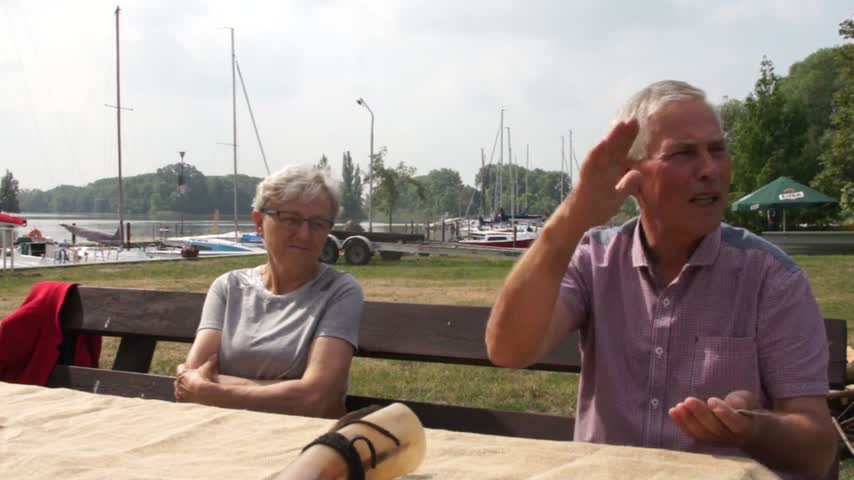 Sprzyjaciele - Stare odmiany drzew i krzewów Sprzyjaciele - Stare odmiany drzew i krzewów